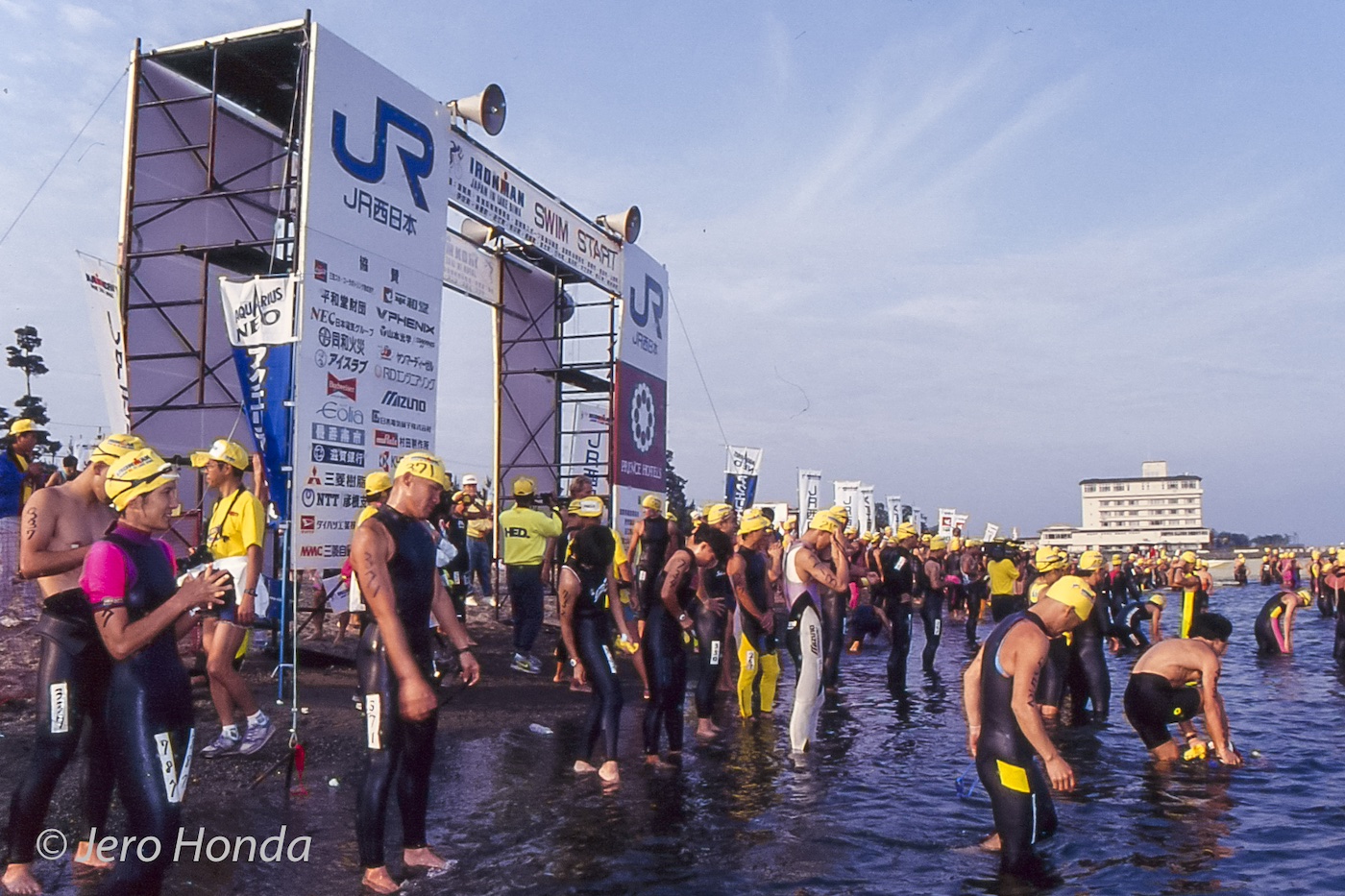 90年代当時物 トライアスリート 選手支給品 ロードバイク レース使用 完成車 90年代当時物 トライアスリート 選手支給品 ロードバイク レース使用