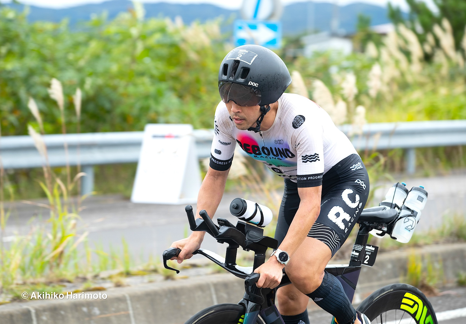 今年はバイクコース沿いでの応援もできる！ “レース観戦ガイド” を